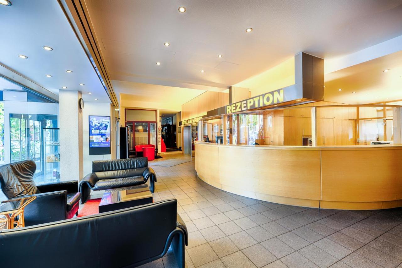 Enjoy Hotel Am Studio Berlin Dış mekan fotoğraf