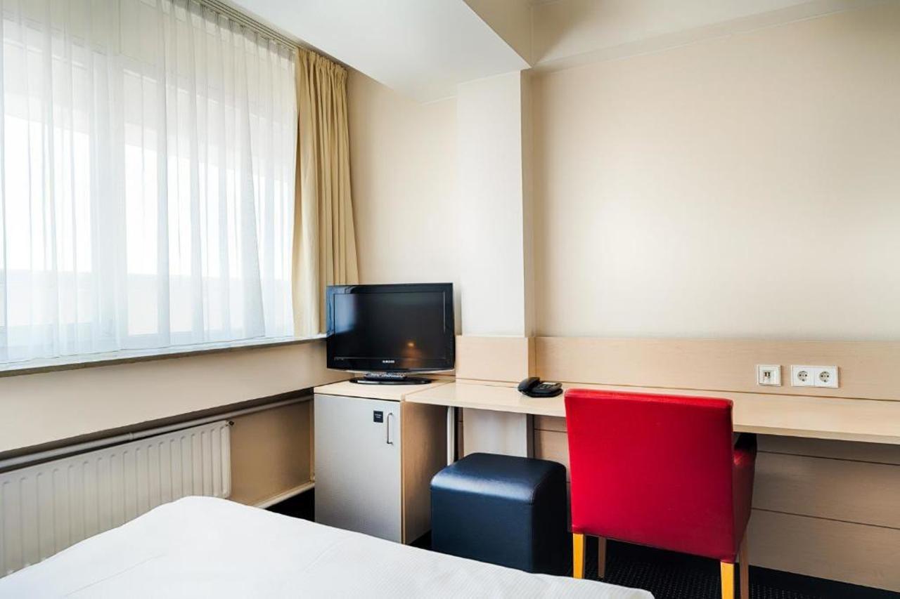 Enjoy Hotel Am Studio Berlin Dış mekan fotoğraf
